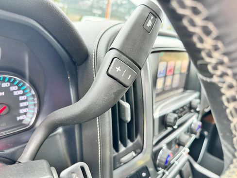 Used 2015 Chevrolet Silverado 2500 LTZ w/ LTZ Plus Package image 28