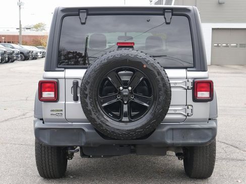 Used 2021 Jeep Wrangler Unlimited Sport image 5