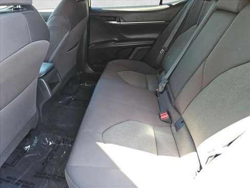 Used 2022 Toyota Camry LE FWD image 22