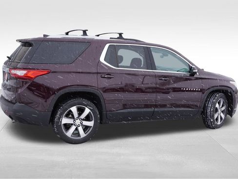 Used 2018 Chevrolet Traverse LT w/ LPO, Floor Liner Package image 4