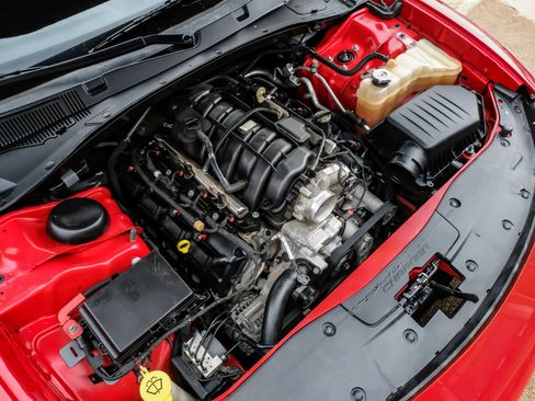 Used 2019 Dodge Charger R/T image 54