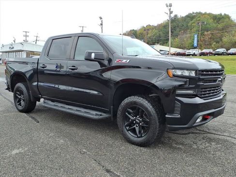 Used 2021 Chevrolet Silverado 1500 LT Trail Boss w/ LT Trail Boss Premium Package image 8