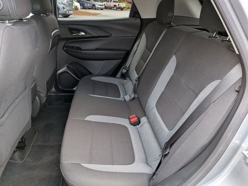 Used 2024 Chevrolet TrailBlazer LT w/ Driver Confidence Package FWD image 14