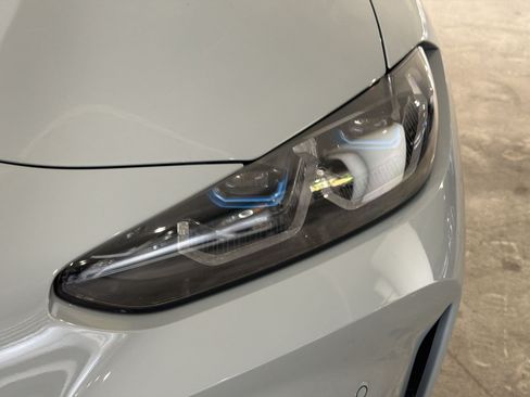Used 2024 BMW M4 xDrive Competition AWD/4WD image 10