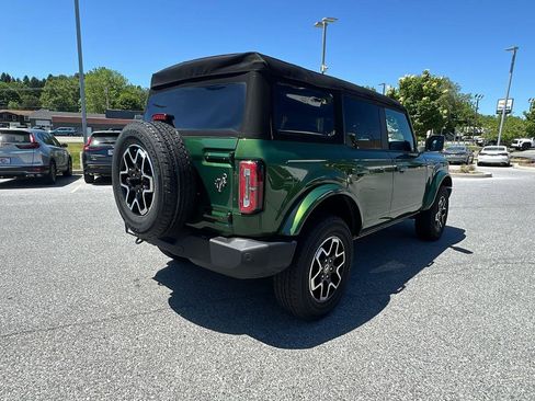 Used 2025 Ford Bronco Outer Banks AWD/4WD image 4