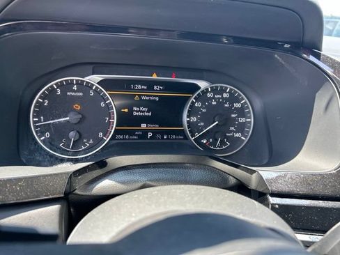 Used 2024 Nissan Pathfinder Rock Creek AWD/4WD image 7