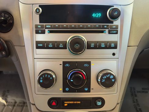 Used 2008 Chevrolet Malibu LS FWD image 15