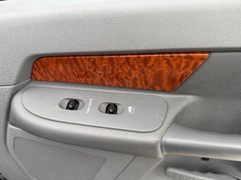 Used 2006 Dodge Ram 1500 Truck SLT image 31