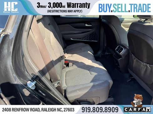 Used 2019 Hyundai Santa Fe SEL image 18