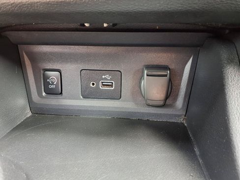 Used 2024 Nissan Sentra S FWD image 8