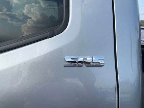 Used 2021 Toyota Tacoma SR5 AWD/4WD image 13
