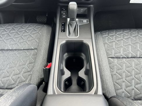 New 2026 Nissan Kicks SV AWD/4WD image 12