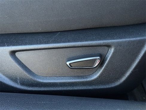 Used 2018 Ford Mustang GT image 28