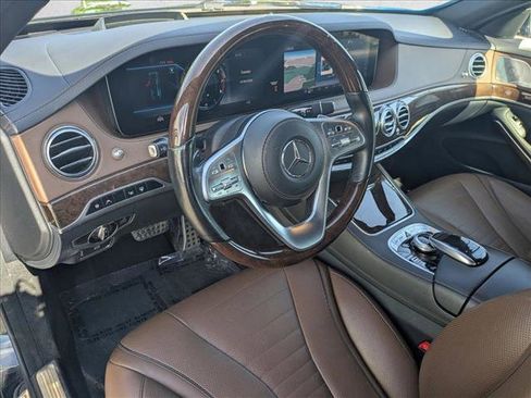 Used 2019 Mercedes-Benz S 560 4MATIC Sedan image 10