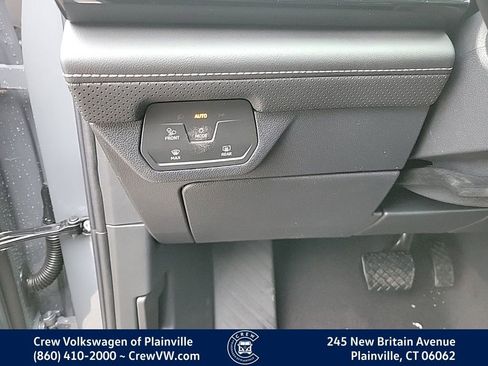 New 2026 Volkswagen Atlas SE image 35