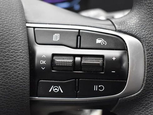 Used 2024 Kia Sportage LX image 23
