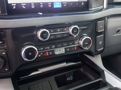 Used 2024 Ford F250 Limited w/ FX4 Off-Road Package image 24