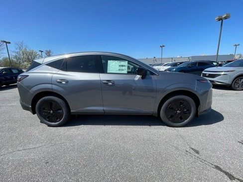 New 2025 Nissan Murano SV image 4