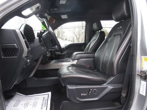 Used 2022 Ford F350 Platinum image 25