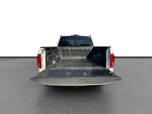 Used 2017 Ford F150 Lariat AWD/4WD image 24