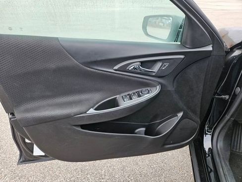 Used 2024 Chevrolet Malibu LT image 10