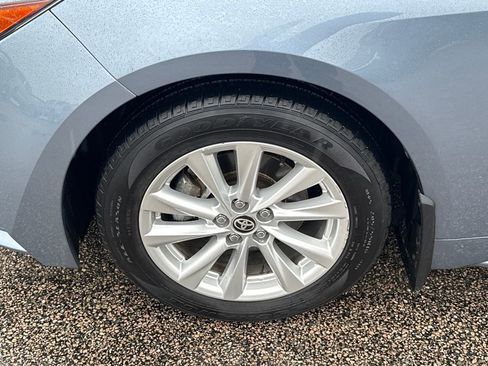 Used 2023 Toyota Corolla LE image 40