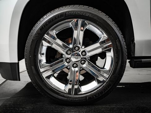 Used 2019 GMC Yukon Denali w/ Denali Ultimate Package image 13