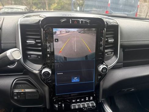 Used 2022 RAM 3500 Laramie image 29