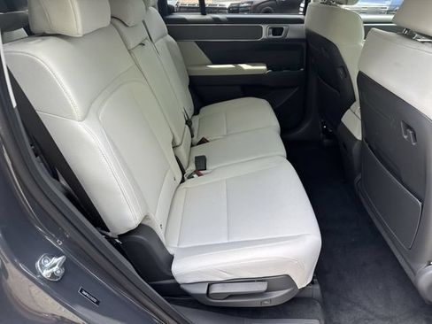 New 2026 Hyundai Santa Fe SE FWD image 15