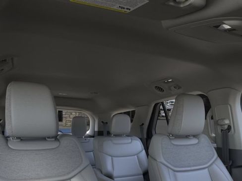 New 2026 Ford Explorer Active w/ Active Comfort Package RWD image 22