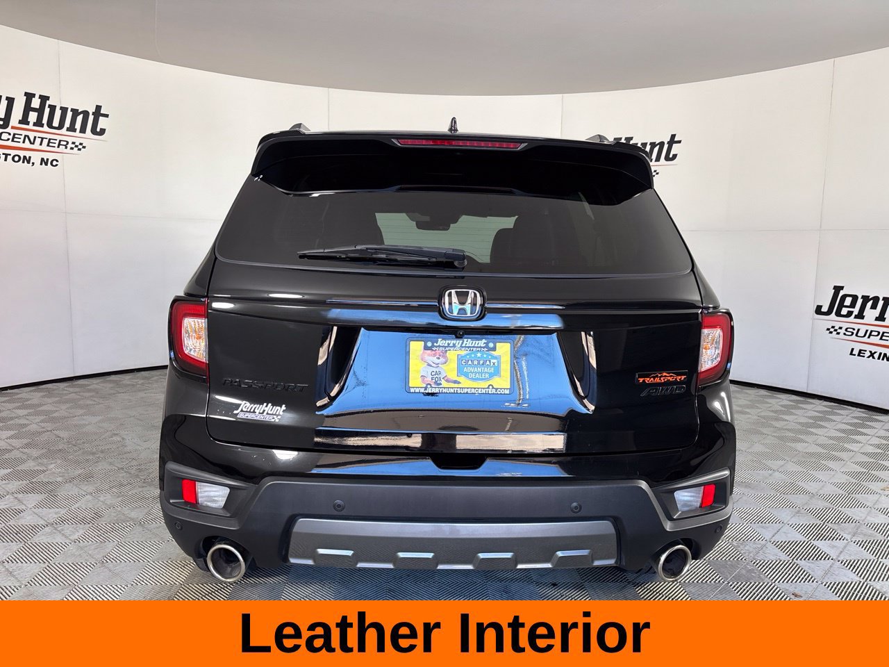 Used 2025 Honda Passport TrailSport image 6