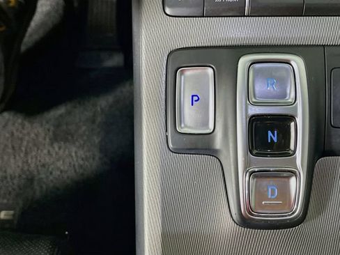 Used 2021 Hyundai Palisade SEL w/ Premium Package FWD image 18