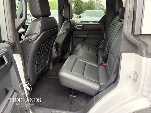 New 2025 Ford Bronco Badlands AWD/4WD image 28