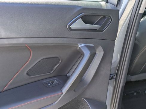 Used 2024 Volkswagen Tiguan Wolfsburg Edition image 20