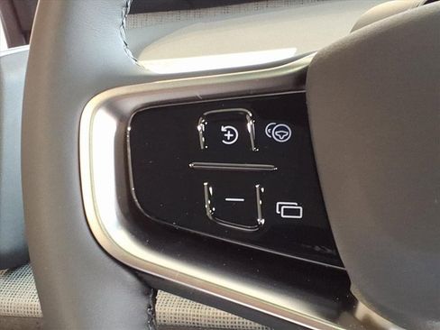 New 2026 Volvo EX30 Cross Country Ultra w/ Protection Package Premier image 21