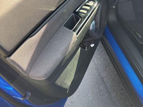 Used 2024 Honda Prologue EX image 4