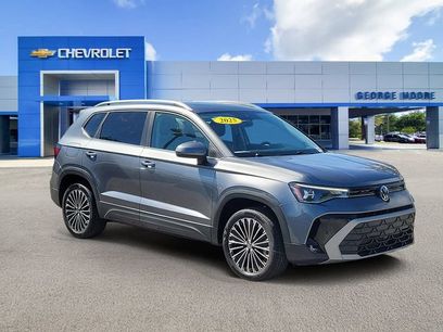 Used 2025 Volkswagen Taos SE