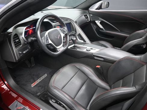Used 2019 Chevrolet Corvette Z06 RWD image 23