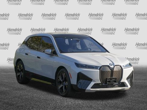 Certified 2023 BMW iX xDrive50 w/ Premium Package AWD/4WD image 2