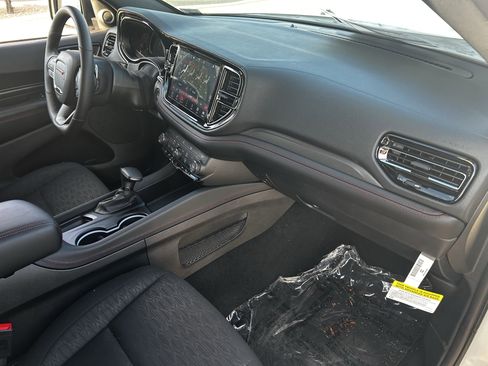 New 2026 Dodge Durango GT image 9