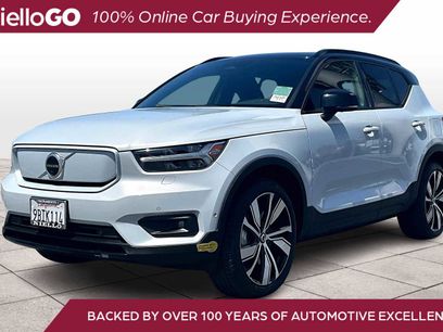 Used 2022 Volvo XC40 P8 Recharge Plus