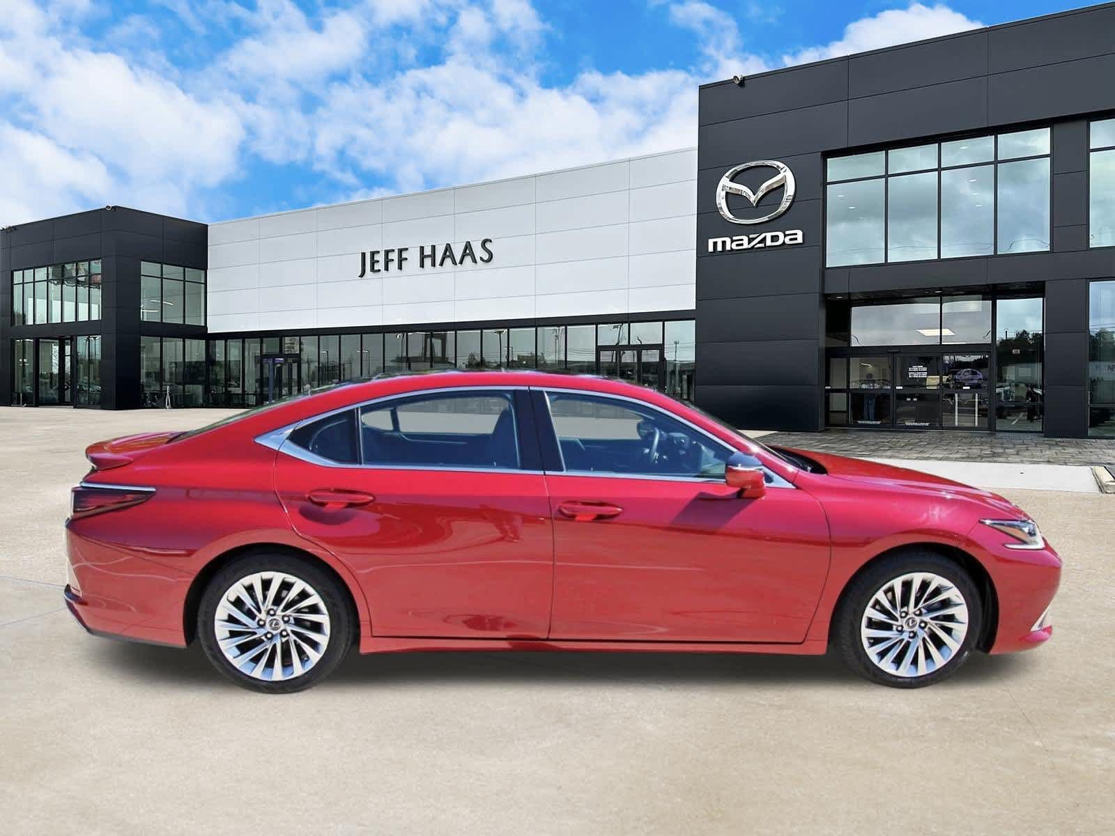 Used 2023 Lexus ES 350 Ultra Luxury FWD image 5