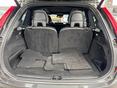 Used 2018 Volvo XC90 T6 Momentum w/ Convenience Package image 40