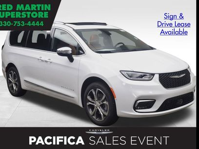 New 2026 Chrysler Pacifica Pinnacle