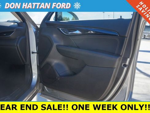 Used 2023 Buick Envision Preferred image 24