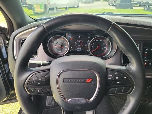Used 2020 Dodge Charger SXT RWD image 24