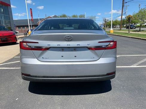 Used 2025 Toyota Camry LE FWD image 4