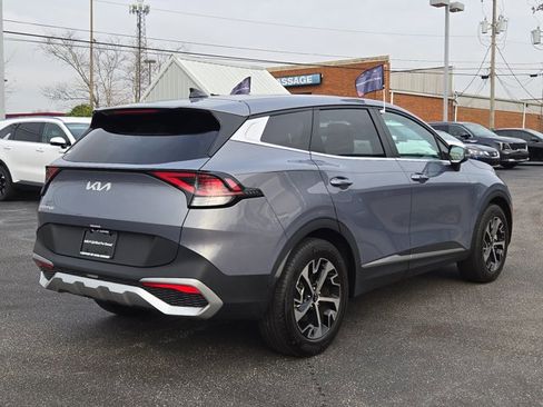 Certified 2024 Kia Sportage EX image 6