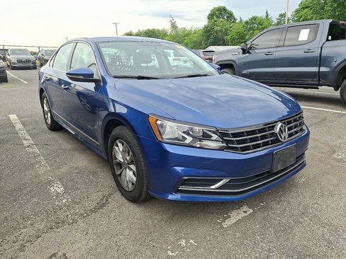 Used 2016 Volkswagen Passat 1.8T S FWD image 3