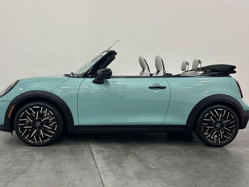 Used 2025 MINI Cooper S FWD image 7
